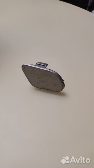 Заглушка в бампера Тойота эстима 40