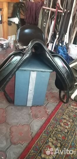 Седло универсальное,выездка,скаковое,вестерн