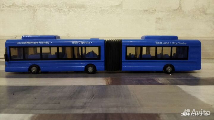 Игрушка,автобус