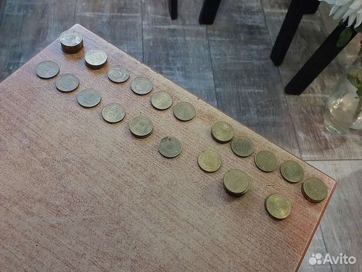 10 рублевые монеты