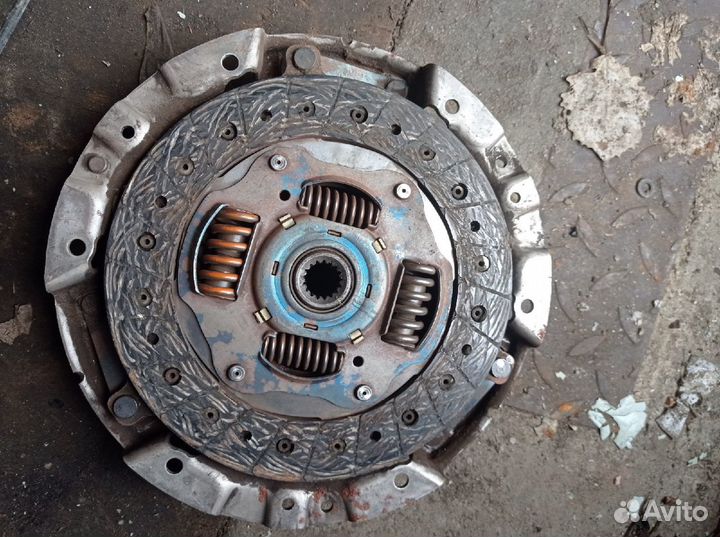 Комплект сцепления митсубиси лансер 10