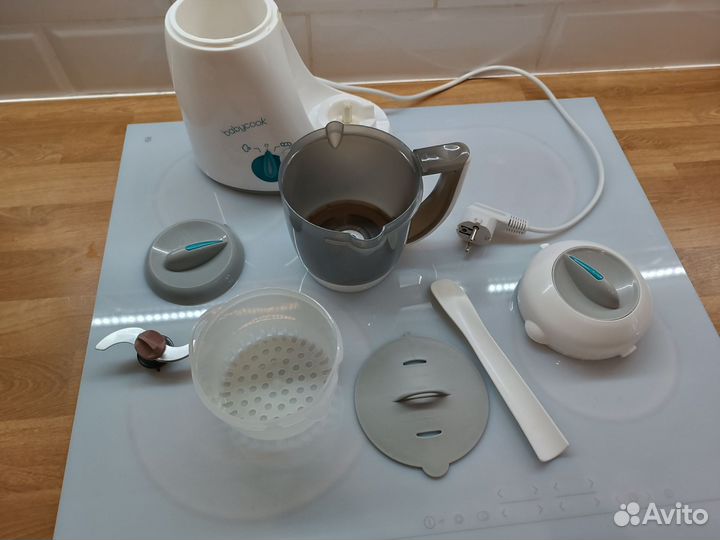 Пароварка блендер beaba babycook