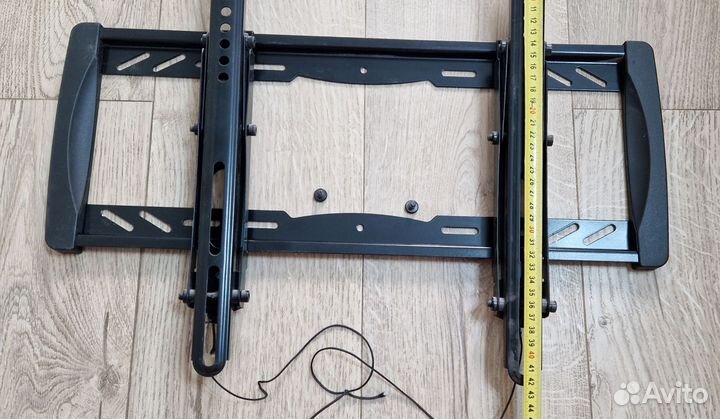 Кронштейн, крепление для телевизора настенное