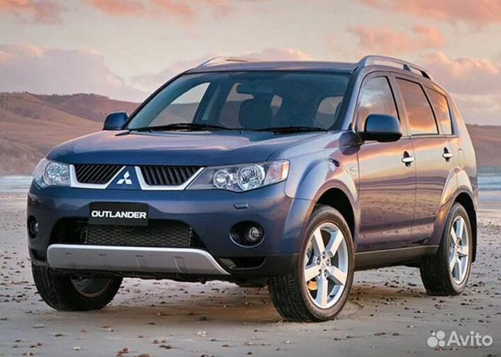 Лобовое стекло Mitsubishi Outlander XL с полосой