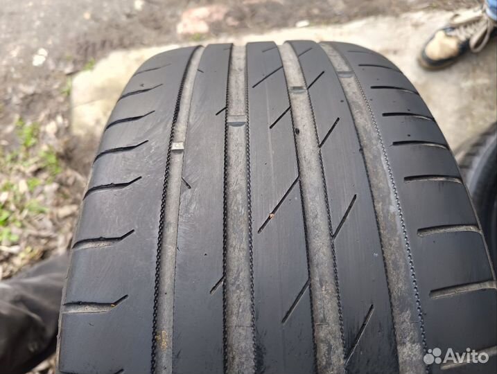 Nokian Tyres eLine 235/45 R18