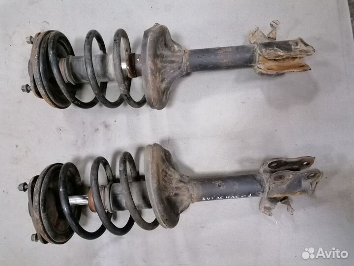 Амортизатор передний для Mitsubishi Outlander (CU)