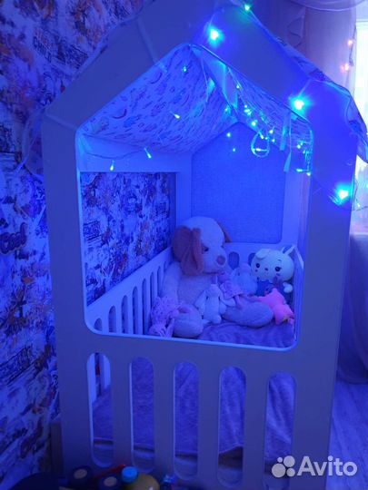 Детская кроватка
