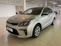 Kia Rio 1.6 AT, 2019, 85 003 км, с пробегом, цена 1 335 000 руб.