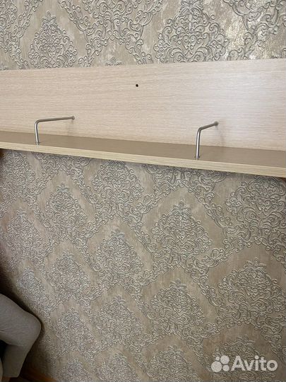 Продаю настеные полки