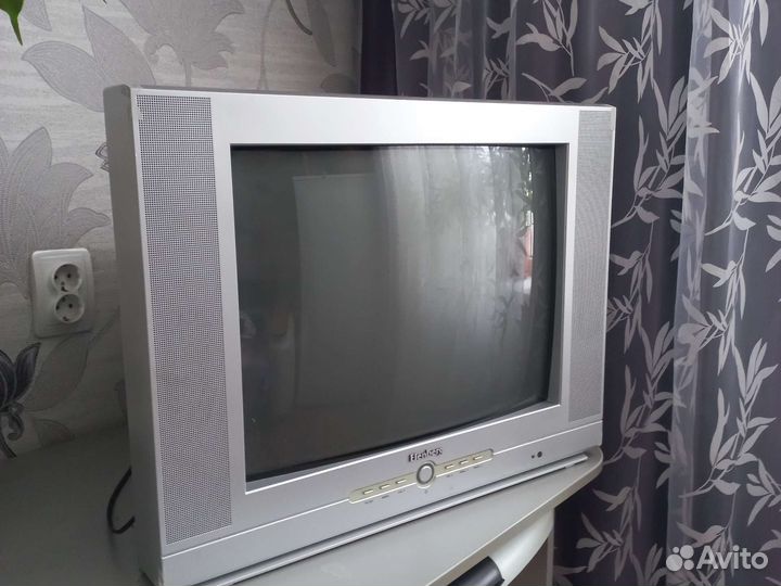 Телевизор elenberg