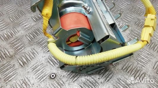 Подушка безопасности пассажира mitsubishi pajero 4