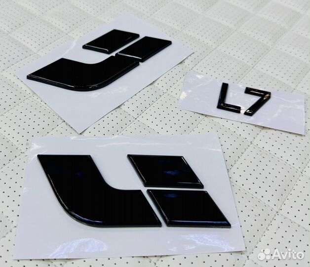 Комплект черных эмблем Lixiang Лисян L7