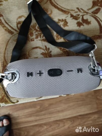 Музыкальная колонка