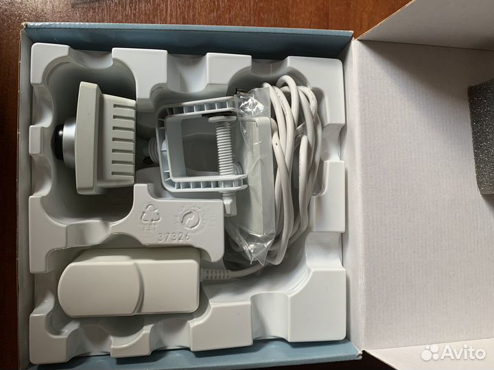 IP видеокамера axis M1013