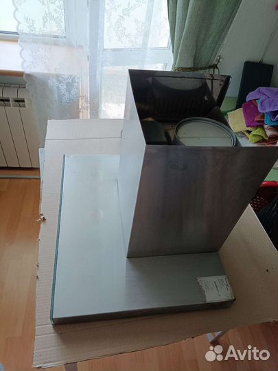 Вытяжка для кухни 60 см