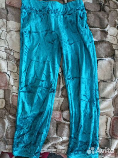 Велюровый костюм для девочки