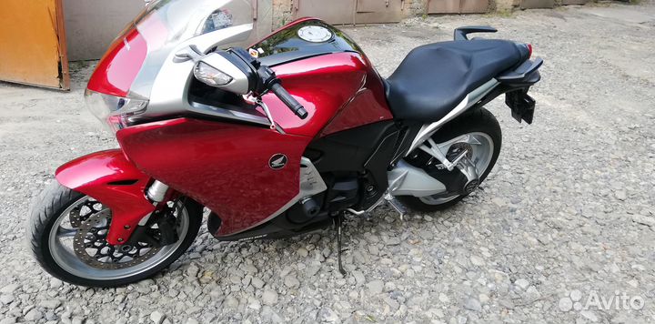 Honda VFR1200F