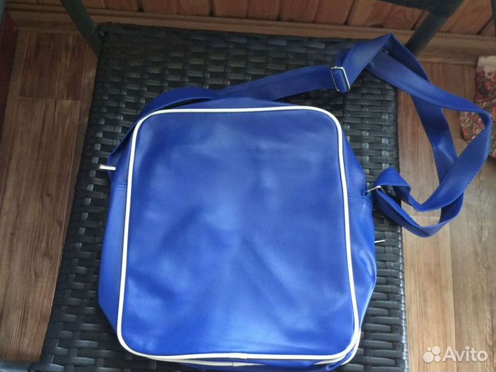 Сумка спортивная.Размер30 *25.Новая