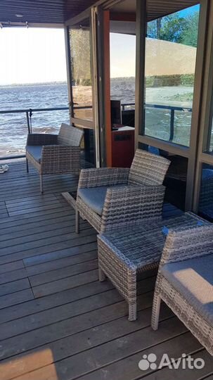 Аренда плавдома с баней и горкой