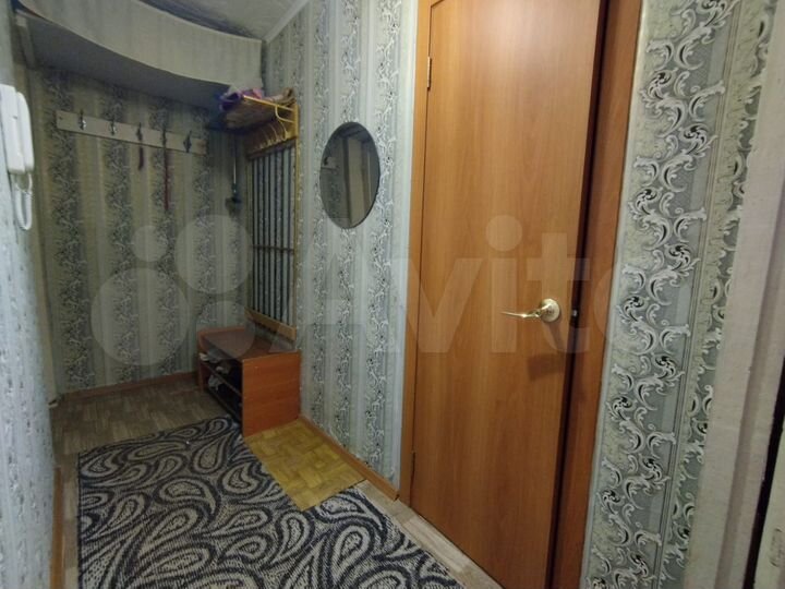 2-к. квартира, 45 м², 1/4 эт.