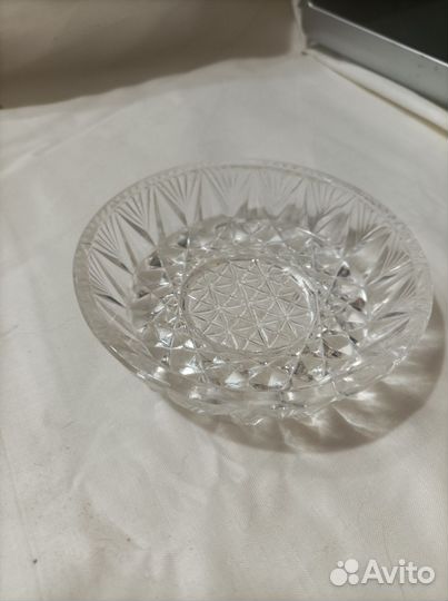 Хрустальная пепельница