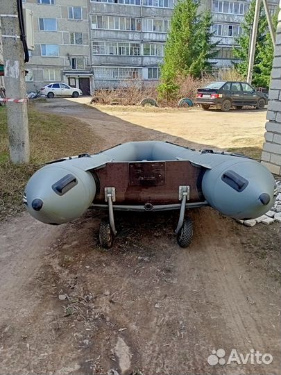 Лодка под мотор 