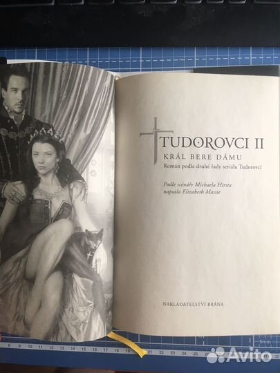 Книга на чешском языке Tudorovci II