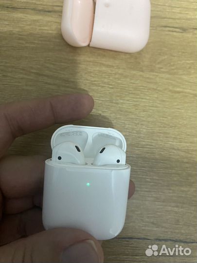 Беспроводные наушники apple airpods бу