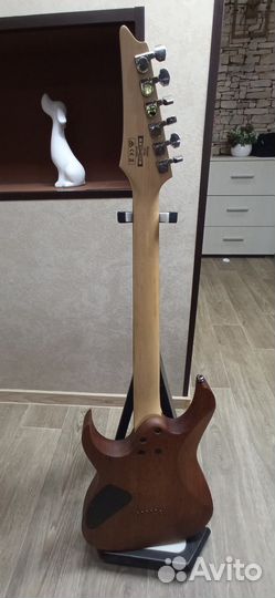 Электро гитара ibanez