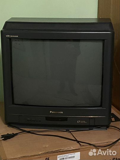 Телевизор panasonic 54см диагональ. Работающий