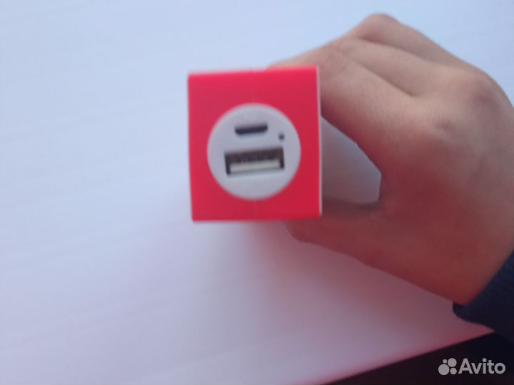 Повербанк, World Class