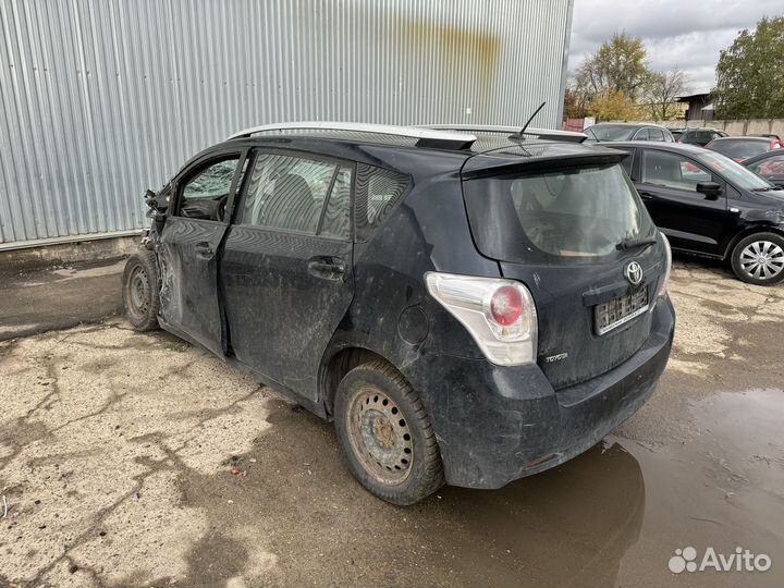 Toyota Verso 1.8 CVT, 2012, битый, 160 000 км