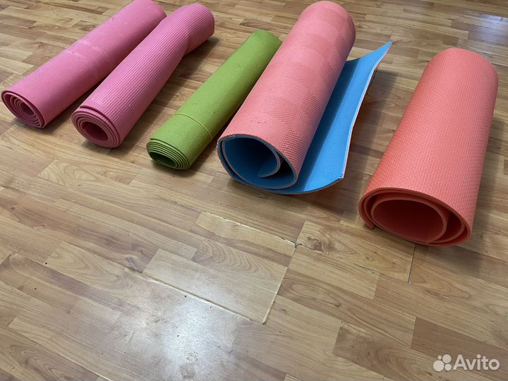 Коврик для йоги и фитнеса