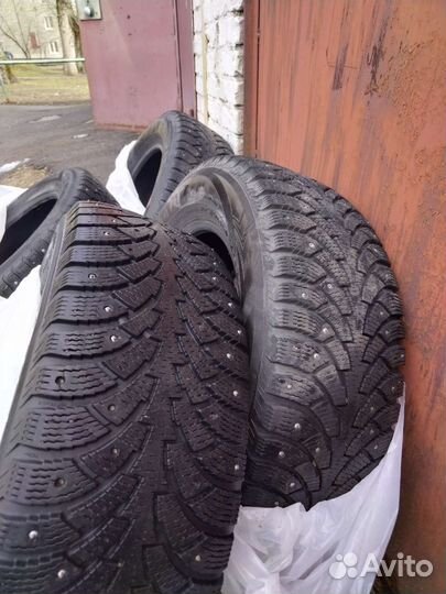 Nokian Tyres Hakkapeliitta 4 225/60 R16