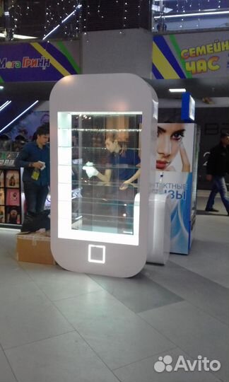 Мебель на заказ. Торговые острова