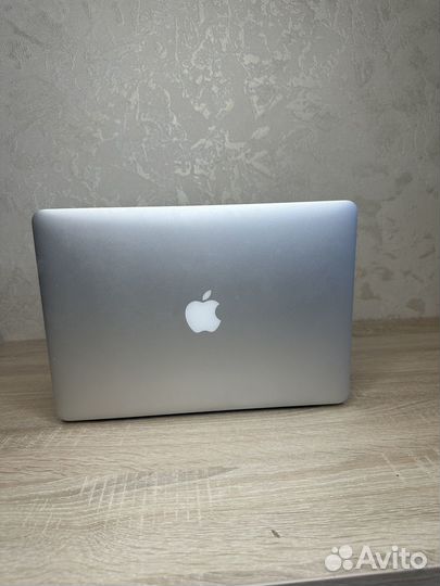 Macbook Air 13 в отличном состояние