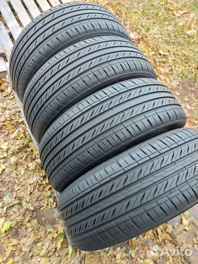 Landsail LS288 215/60 R16