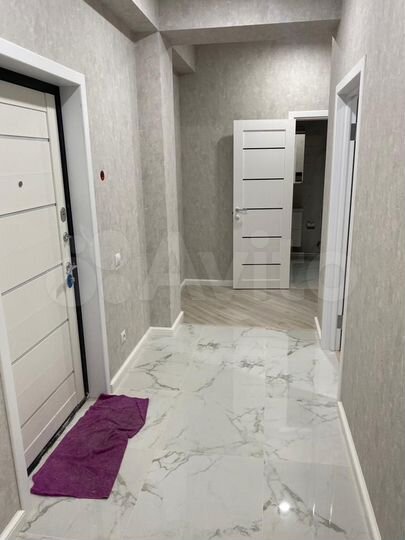 2-к. квартира, 65 м², 3/9 эт.