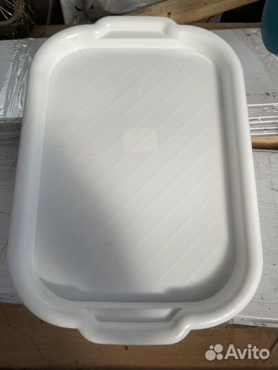 Поднос пластиковый