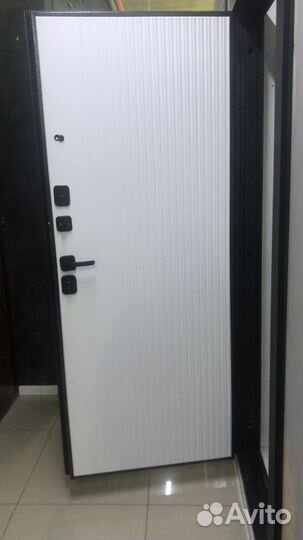 Дверь входная