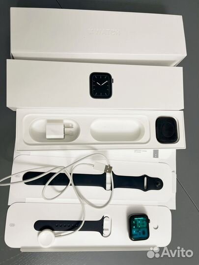 Часы Apple watch 5 44 mm Space gray Aluminum