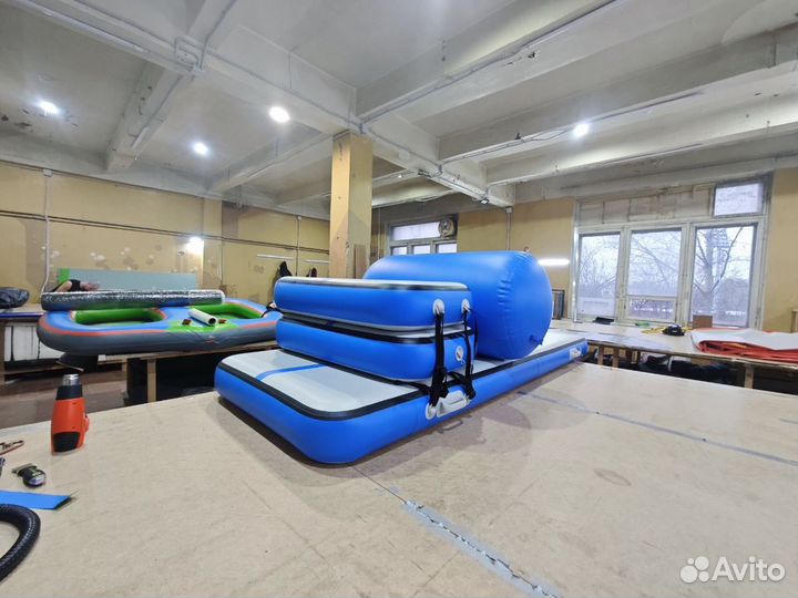 Акробатический набор из четырех предметов