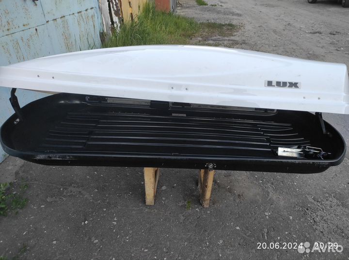 Автобокс на крышу