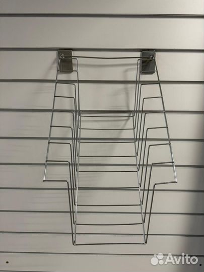 Стойки для украшений, брелоков, полки, корзины бу