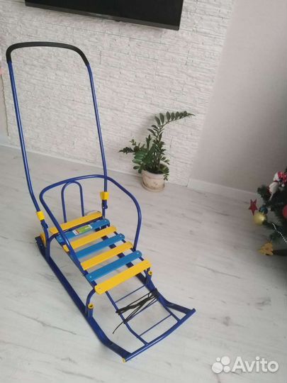 Санки с колесом