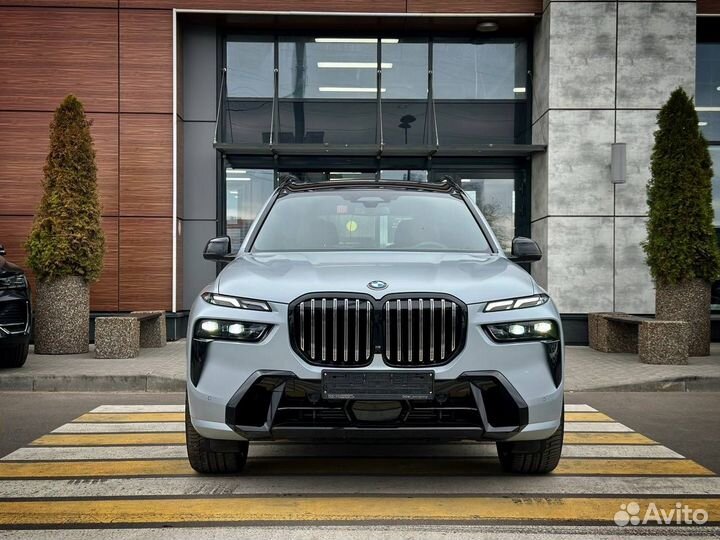 BMW X7 3 AT, 2023, 50 км