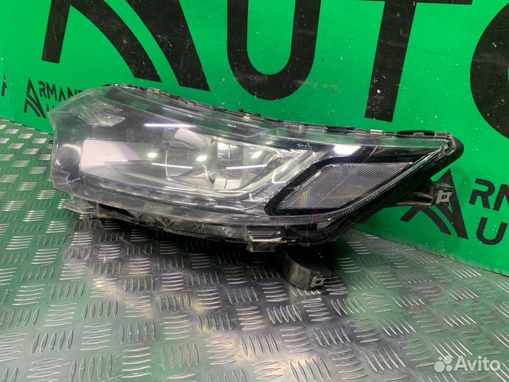 Фара левая Mitsubishi Outlander 3 рестайлинг 2
