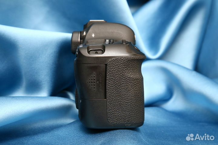 Canon EOS 6D Body (пробег 61000)