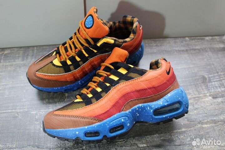 Кроссовки Женские Nike Air Max 95 Оранжевые