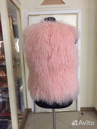 Жилет натуральный мех